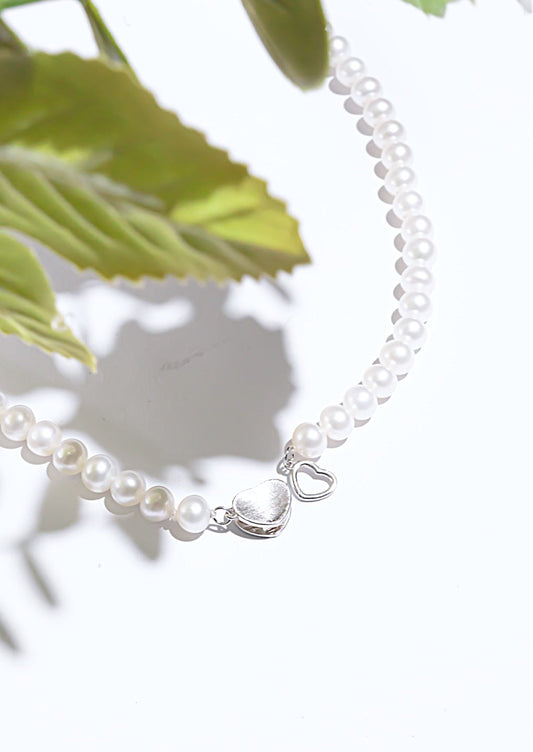 White Freshwater pearl necklace--Summer Radiance